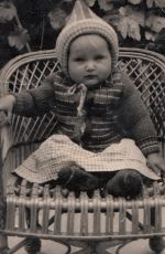05 Dieta s capicou- Erka Molnar r. 1952